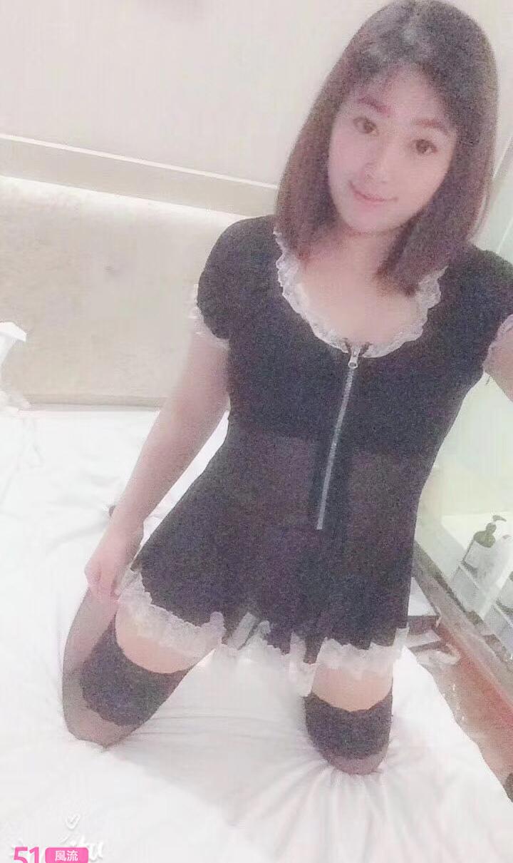 兼职年轻美女