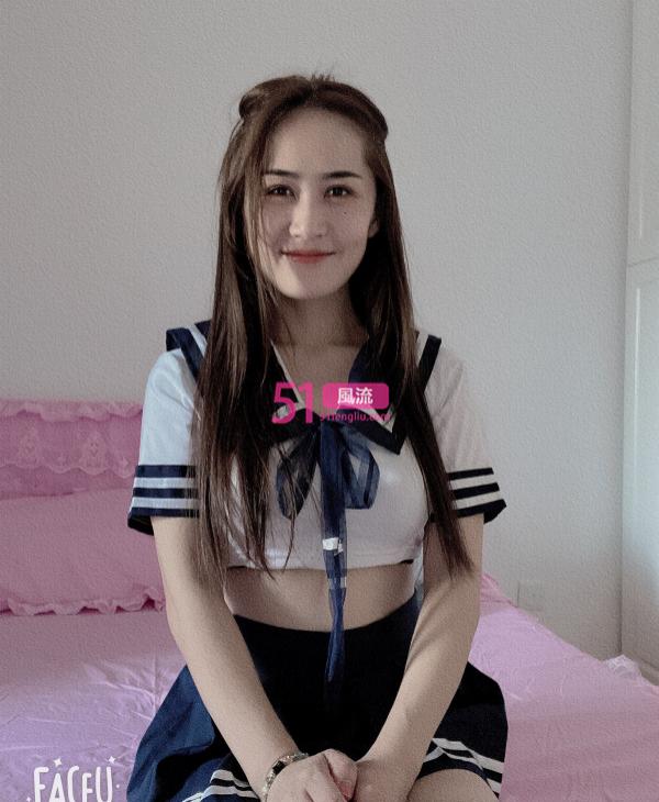 清纯闷骚