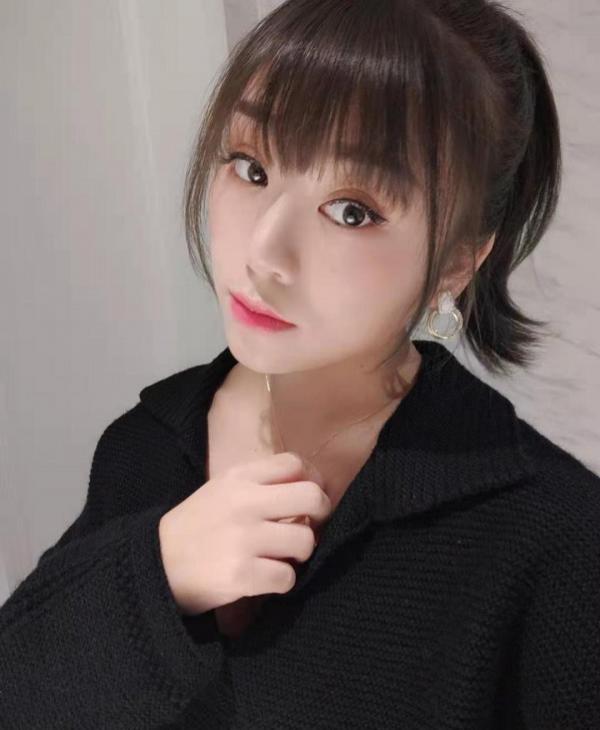 弹性甜心御姐