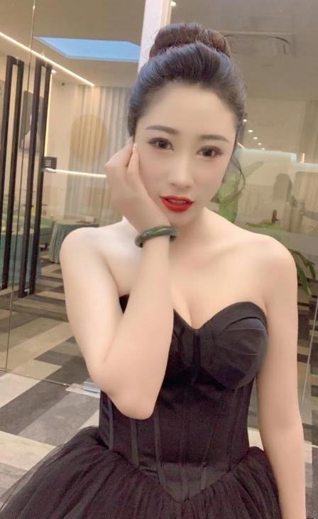 越秀御女娜娜