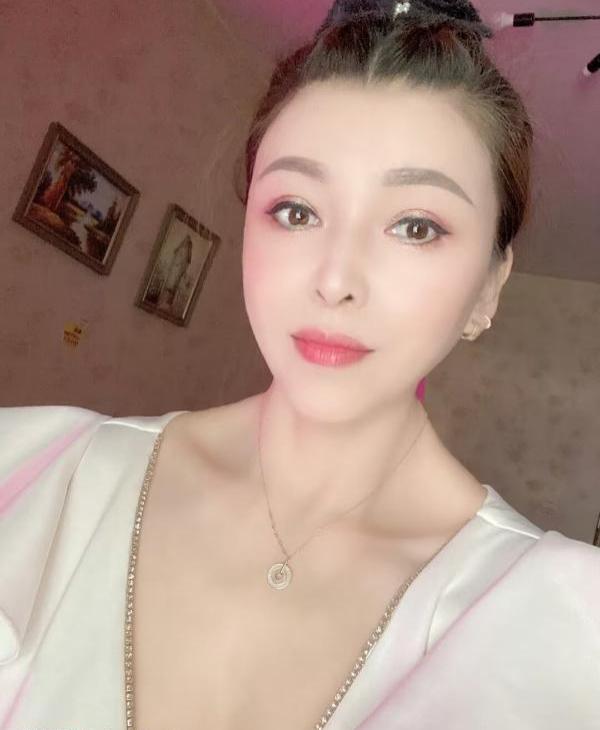 青羊区韵味小姐姐