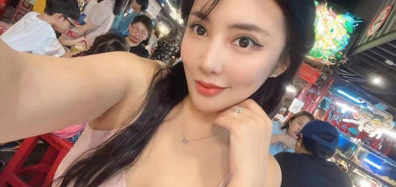 铁西主播桃子