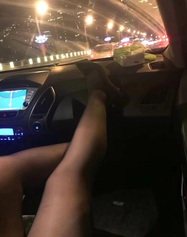 可爱型小美女