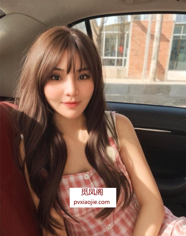 花都大胸骚美美