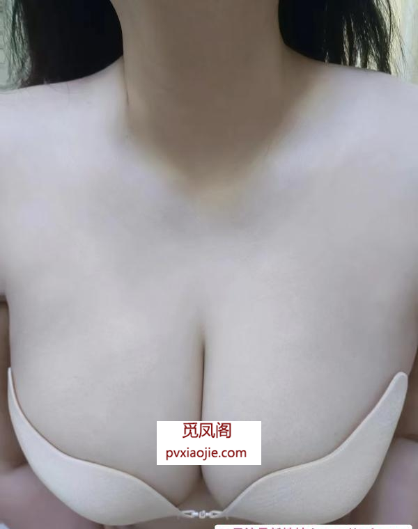 性感大胸波波