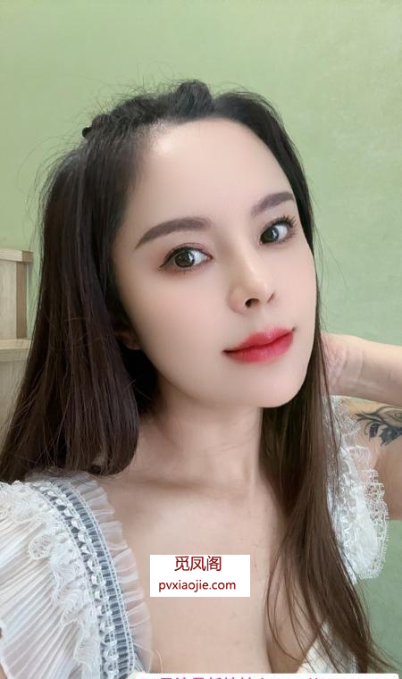 性感少妇诺兰