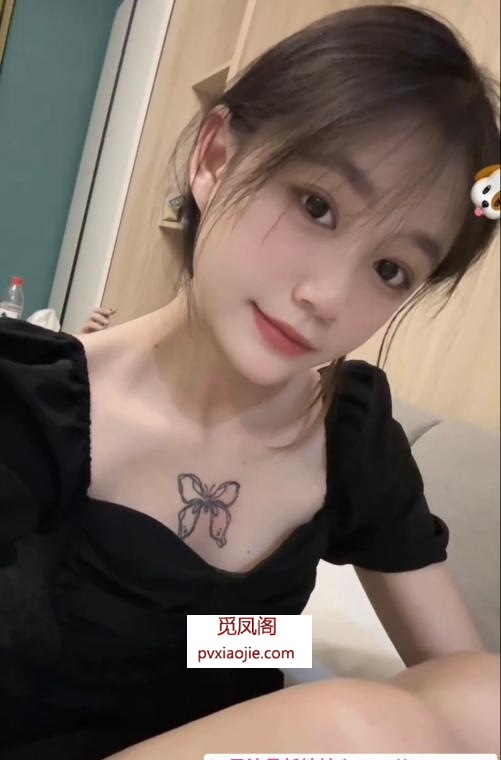 天河乖巧小妹妃妃
