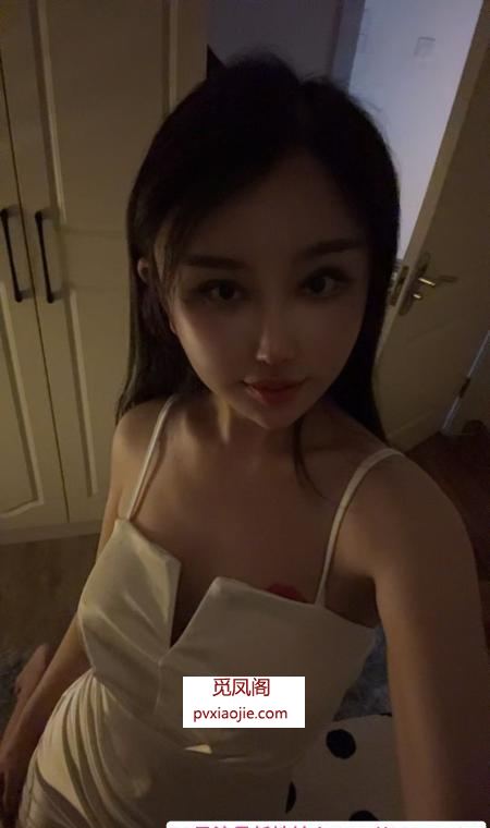 成都东站风骚丹丹