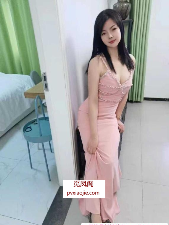 女友系美依依
