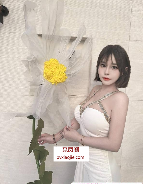 性感丰满大胸老师