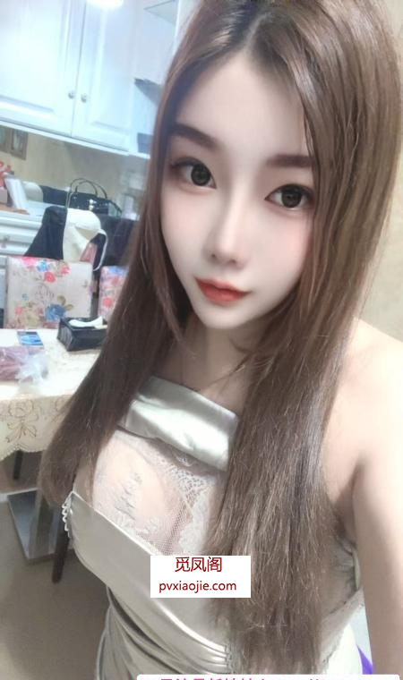 蜜桃翘臀欣欣