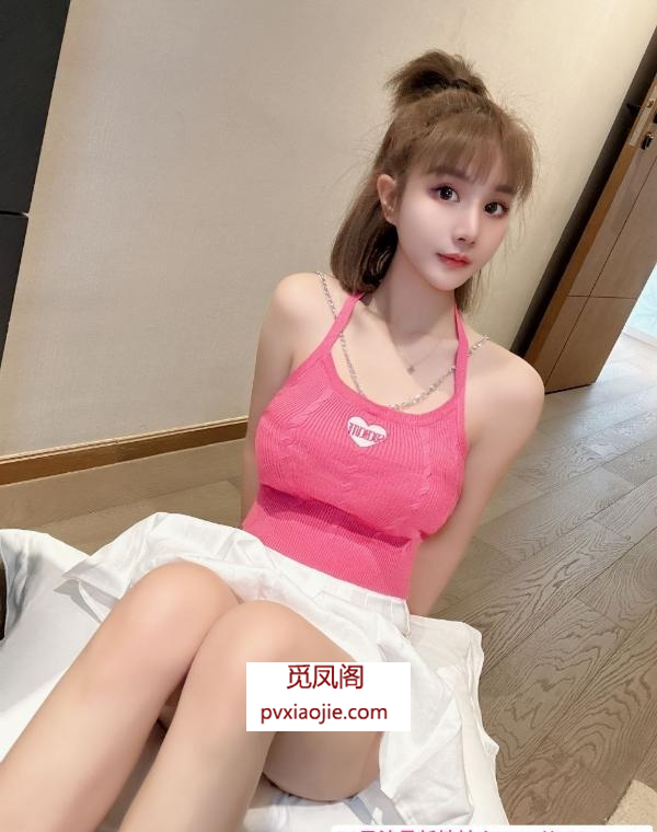 肤白貌美颜值梦梦