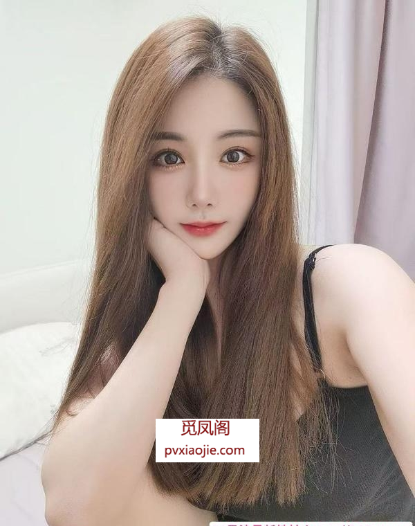 前凸后翘美乳绾绾