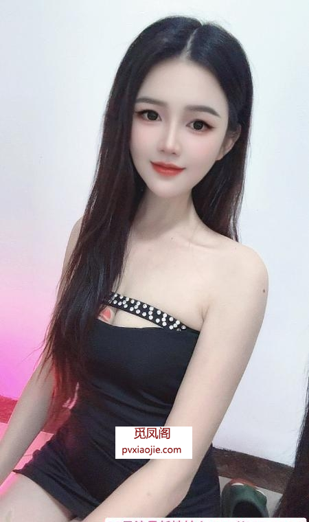 白云腿模乐乐