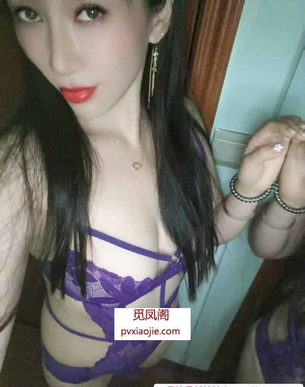 馒头逼骚妇
