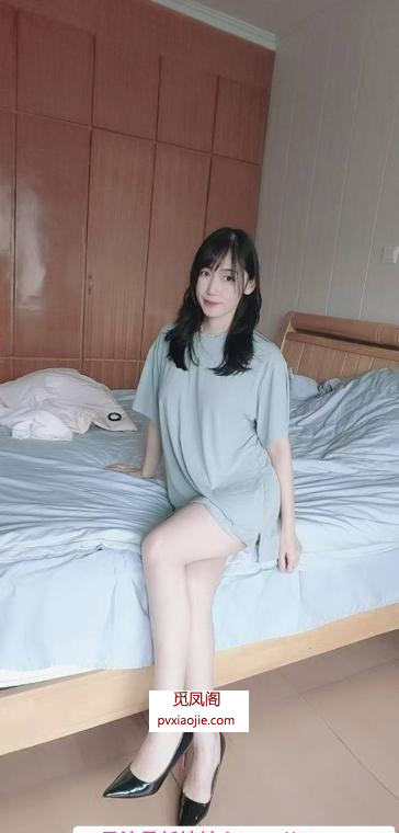 新北大胸长腿妹子
