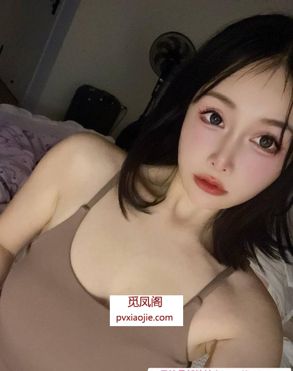 细腰翘臀女友感老师