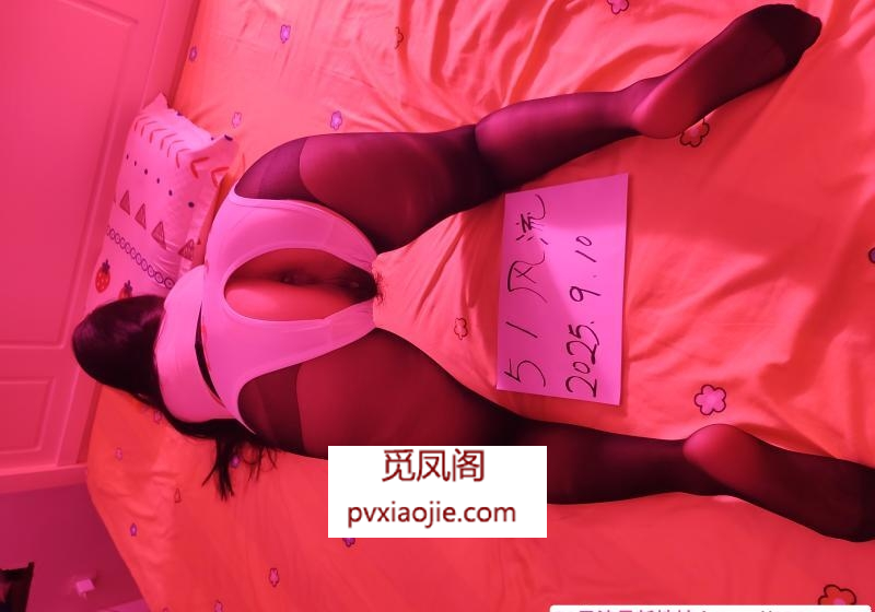 服务系骚母狗