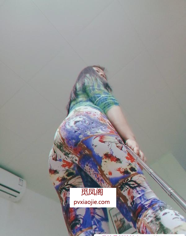 瑜伽老师宝儿
