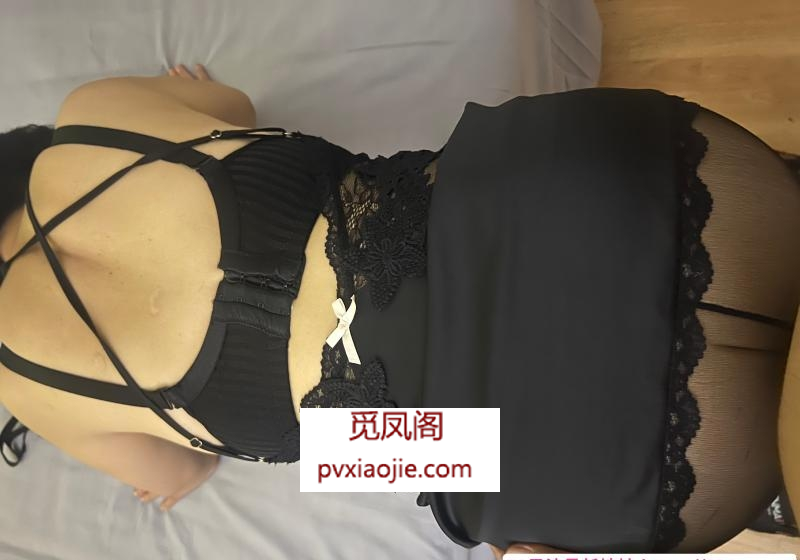 出击大屁股三通熟女