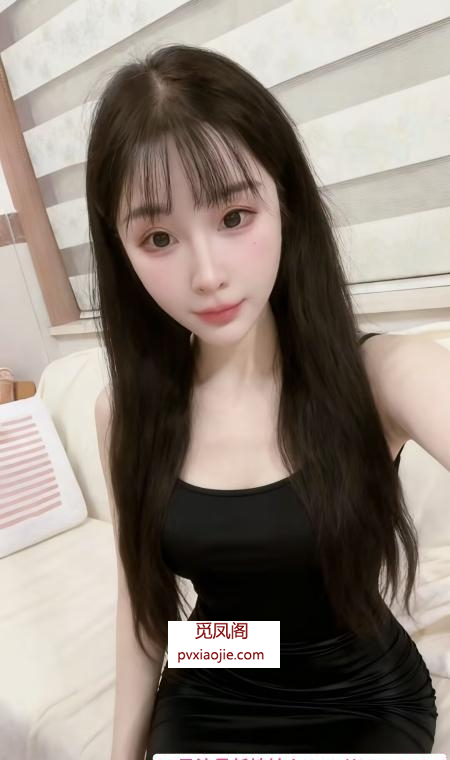 上城翘臀小女友乐乐
