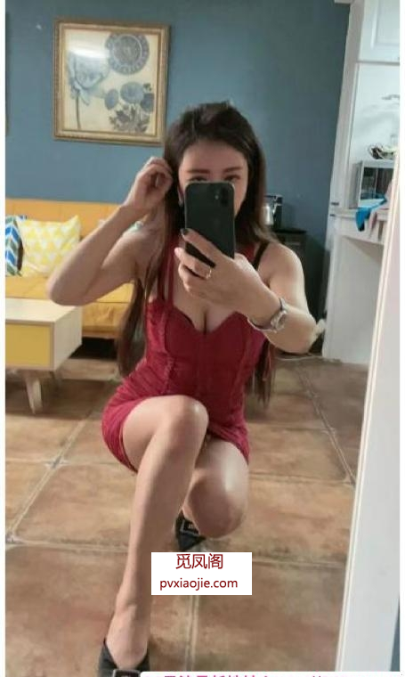 性感爆乳辣妹
