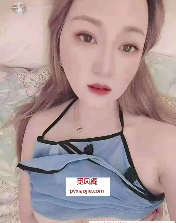 性感臀丸子御姐