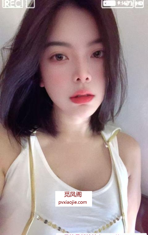 马群笑笑