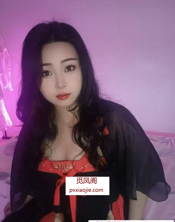 主打服务的芊芊