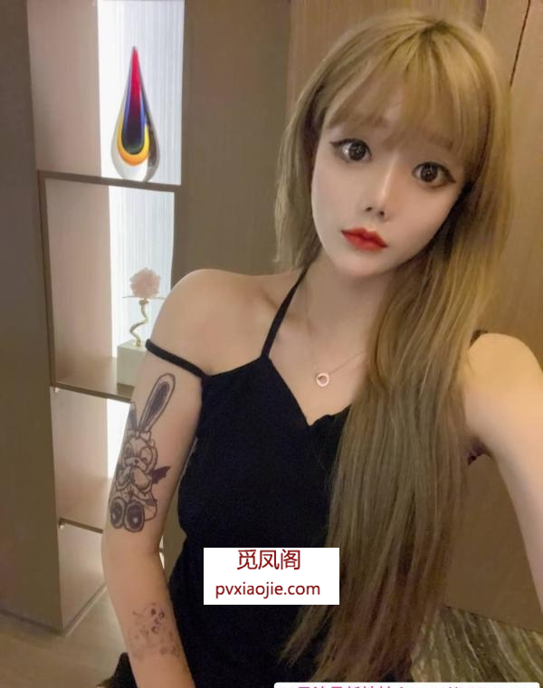 崇川骚货小美