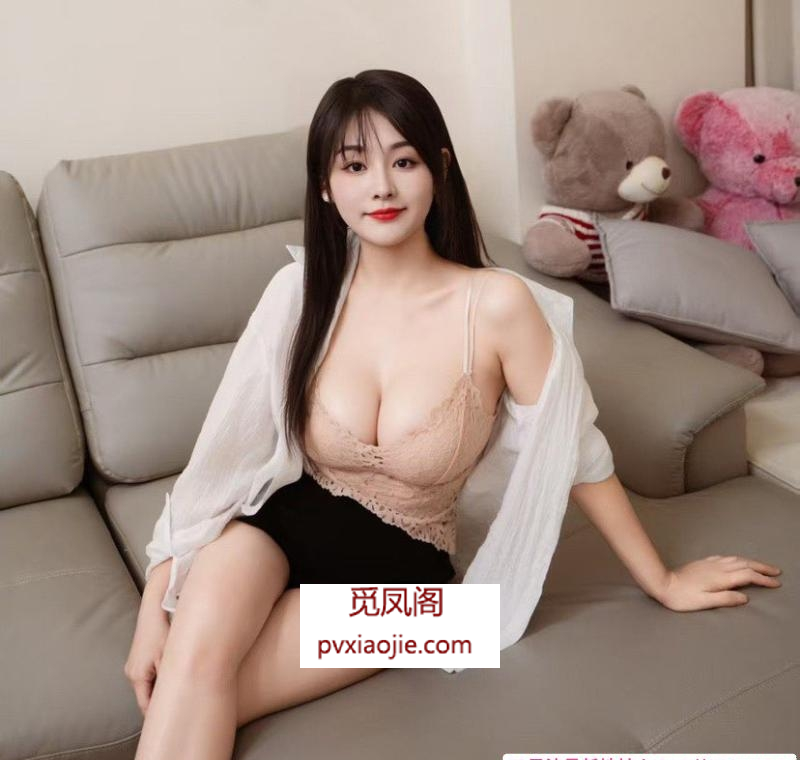 翘臀大奶莉莉
