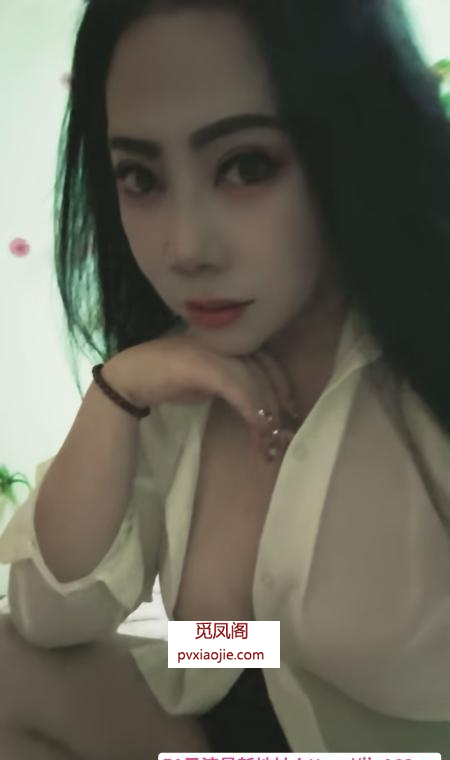 深喉骚妇