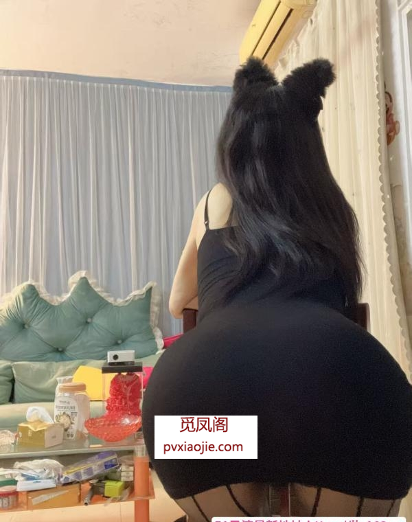 蜜桃臀卡卡