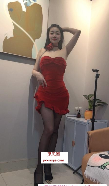 红衣舞女诱惑