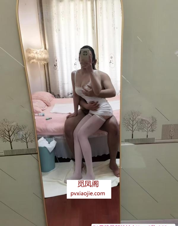 江宁高颜值美女沐沐