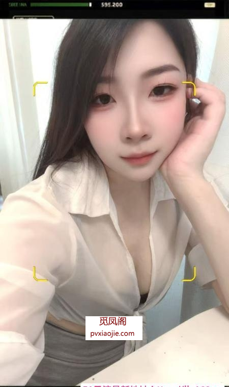 肤白细腰苗条嫩妹纸