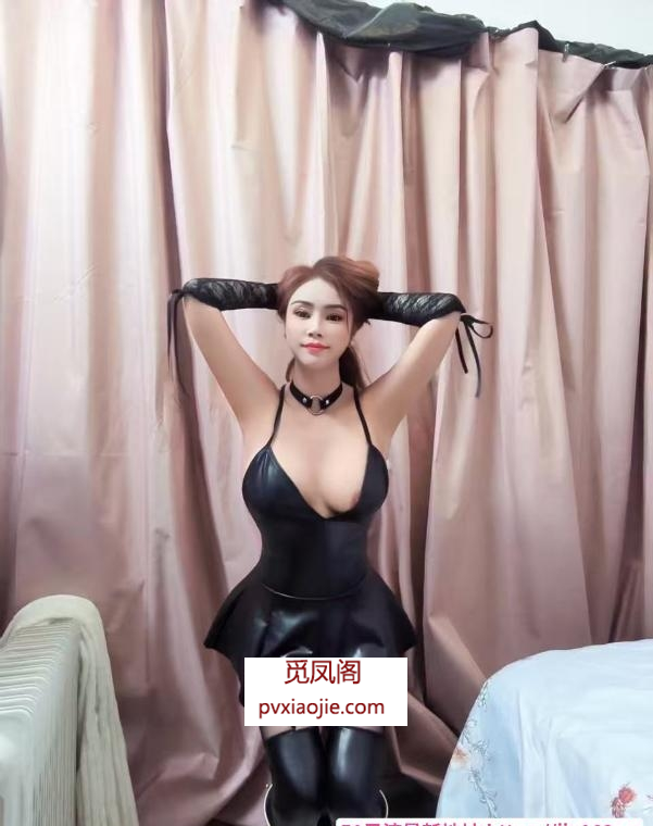 兼职瑜伽少妇