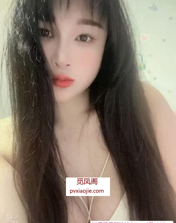 罗湖美胸依依