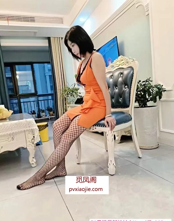 长腿黑丝诱惑