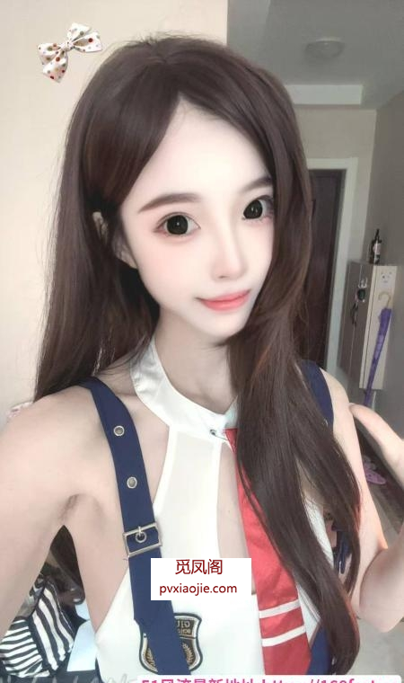 白皙长腿MM