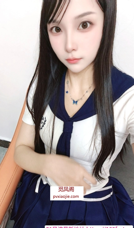 钟爱白云奶妈少妇