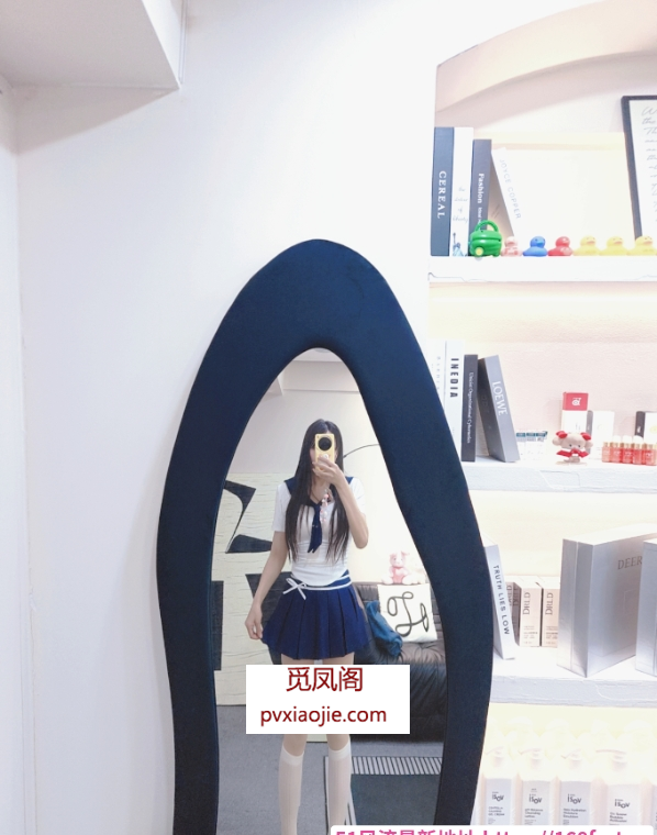 钟爱白云奶妈少妇