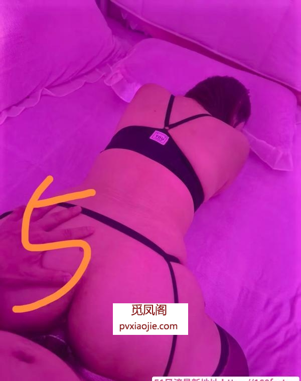 丰满骚货兰姐