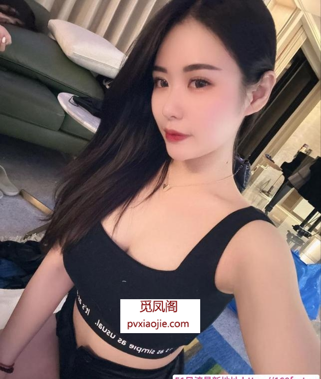罗湖冷白皮美女