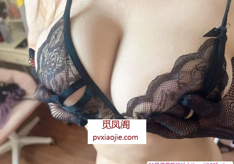 普陀美乳锻炼少妇