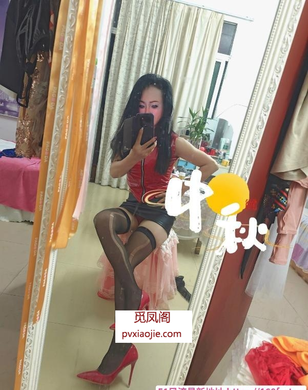 可角色扮演SM骚货