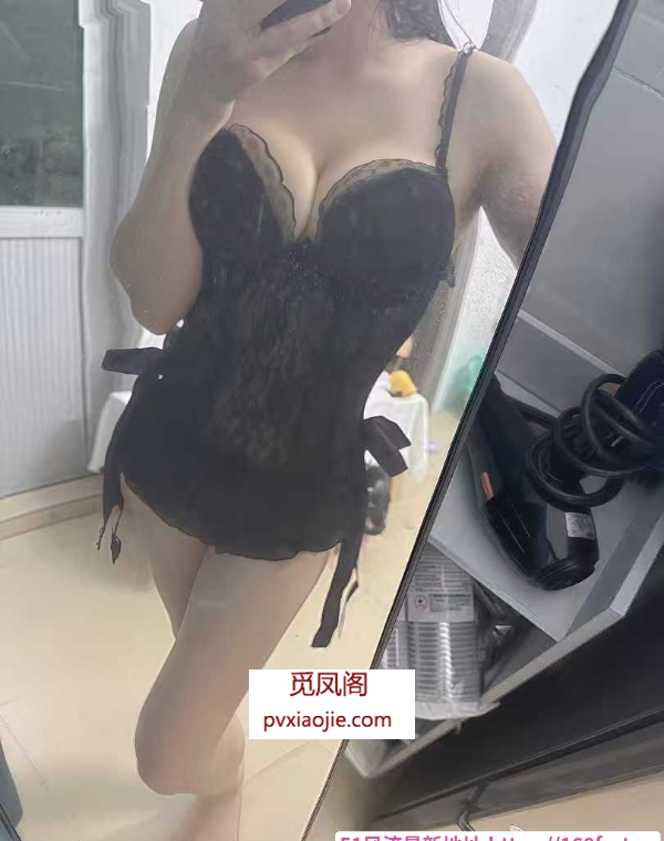 宝安风骚翘臀海绵宝宝