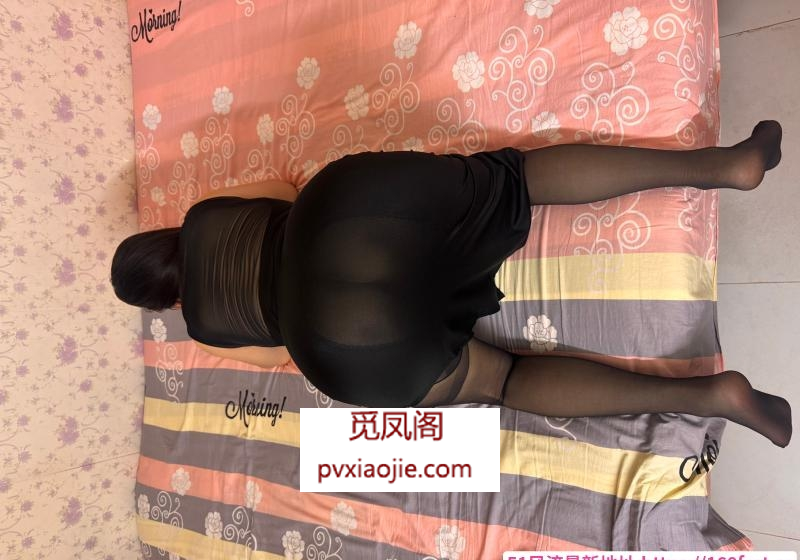 高挑苗条熟女