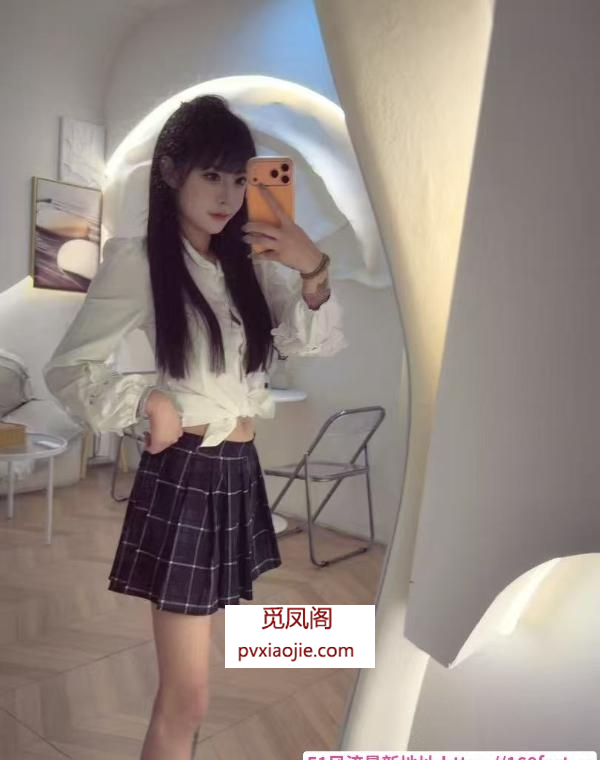滨湖纹身兼职小嫩妹