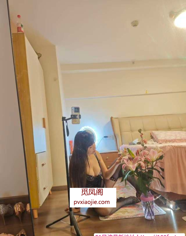 颜射成东少妇
